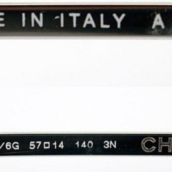 👀Chanel👀 VINTAGE ✨ "Pilot"  ✨Sliver tone "AVIATOR" Sunglasses - Picture 2 of 5